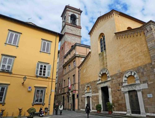 Lucca is also known as 'The City of 100 Churches', but Greg liked it anyway :)