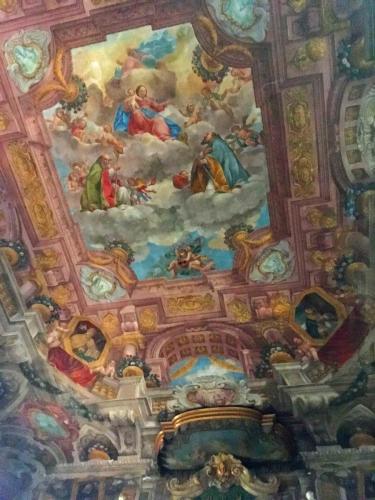 Ceiling of the public chapel