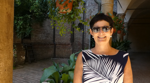 Gayle (with a star in her eyes)