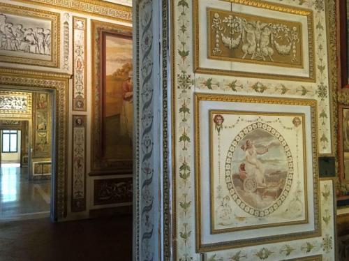 No space is left unadorned