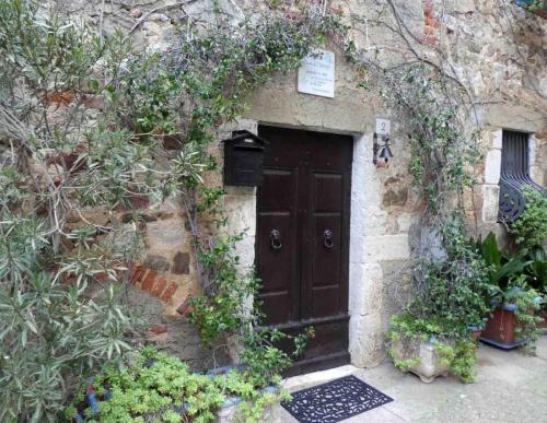 This house was built in  1188