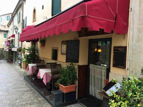 The town is well set up for tourists