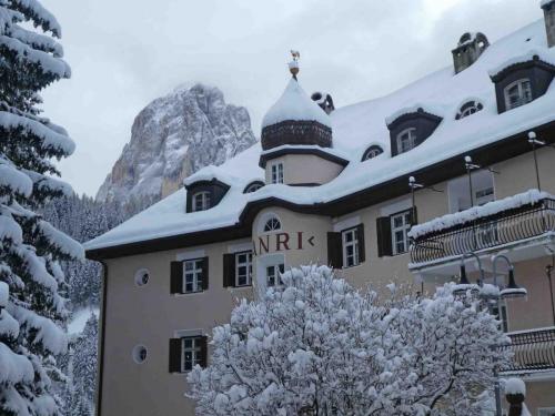 But then a blanket of snow makes most things look pretty