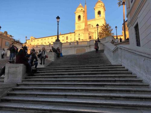 Spanish Steps; we think the stone divider in the left foreground is exactly where Audrey was perched in 1953 as she enjoyed her gelato 