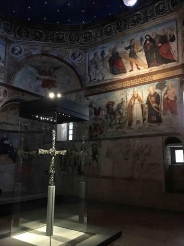 Spectacular frescoes 