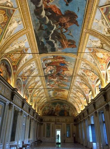 The spectacular Hall of Mirrors