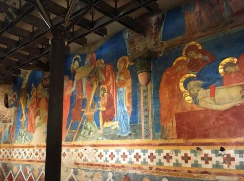 These frescoes in the Crypt depicting the life of Jesus date from the 13th century, and were rediscovered only in 1999.