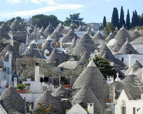 Specific to this small valley in Puglia, Alberobello's trulli date back to the mid-14th century