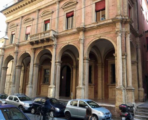 High enough for rider and horse to pass under