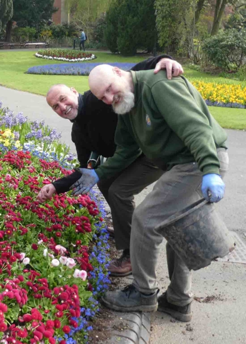 This man has tended the gardens for forty years, but still he appreciated the offer of an extra pair of hands