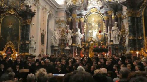 And this is the superb 150-voice Wilten Boys' Choir, one of Europe's oldest choirs with members as young as six years; the concert took place in the beautiful church in Götzens just outside Innsbruck
