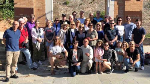 And then everyone (apart from a few stragglers) gathered for a final group shot; though our time together had come to an end, we all left with wonderful memories