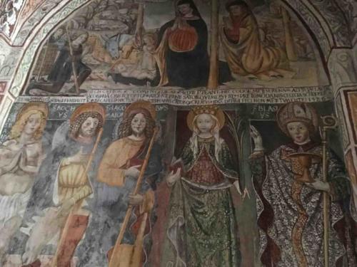 The basilica's many frescoes date from the 14th to the 19th centuries