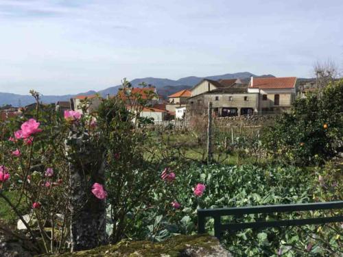This is the village of Lindoso, a couple of kilometres past Parada-Lindoso, and where we first stopped
