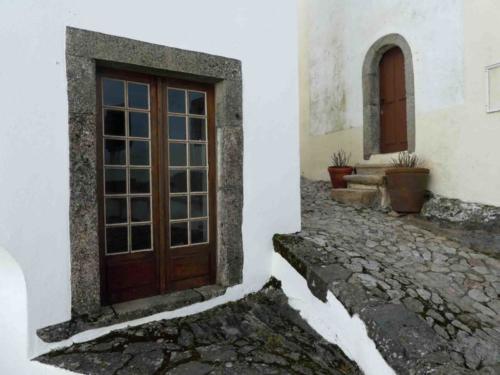 We were the only visitors in this lovely town of white-washed houses and cobbled lanes (finding accommodation wasn't a problem) :)