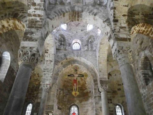 Right beside the Matorana and from around the same time (1154), the gloriously simple Arab-Norman Church of San Cataldo
