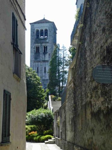 About 70 women from the enclosed order live here; the island's 'Walk of Silence and Meditation' passes by their convent