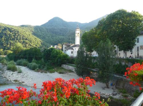 View of the Church of San Giacomo from the Antonini Bridge