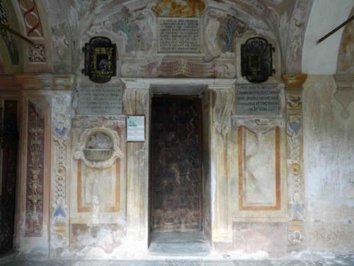 This is Chapel 43, the first chapel built on the site (in the niche on the left of the door is the skull of  Bernardino Caimi, the Franciscan friar  who founded this Sacro Monte)