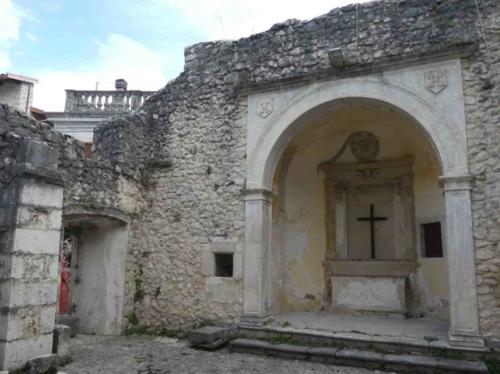 Many people live just outside the walls though, in the 'new' part of town