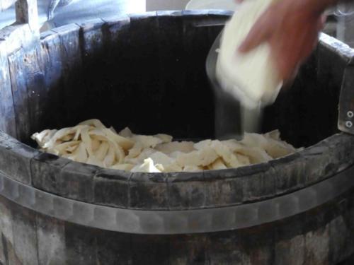 The production processes employed here are very traditional