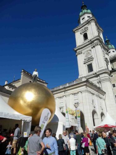 This day the Kapitelplatz, where  the sculpture is located, was also the site of a great little organic food festival 