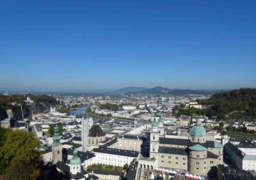 The Altstadt, or Old City, sits on the right bank of the river (in the foreground) and the 19th-century Neustadt, New City, is on the left bank
