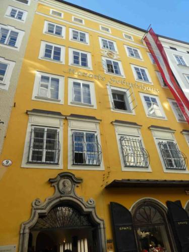 Here's the house where Mozart was born in 1756; it's now a popular museum