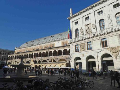 Piazza dei Signori and Palazzo della Ragione