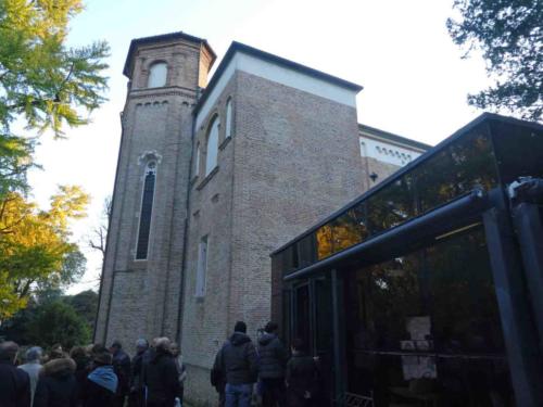 Giotti's frescoes are so precious that entry to the little church is possible only via a special air-tight anti-chamber that  controls humidity and dust