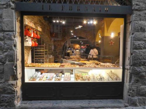 Like every Italian region and city, Bergamo has its local food specialties
