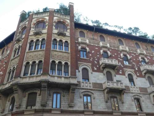 Once again we were dazzled by the incredible architecture to be found on almost every Milanese street