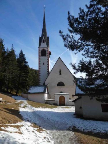 Accessible only by foot, the church was built (before 1283) on an ancient path that once connected this valley to Venice