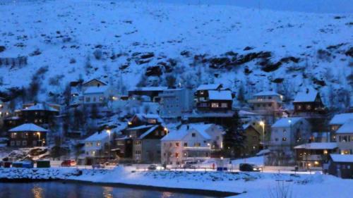 Not so fun facts: in 1890 half of Hammerfest was destroyed by a fire which started in the bakery; and the town was occupied by the Germans in WWII and suffered significant damage in Soviet Air Forces bombing raids