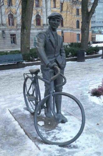 Introducing street sculpture is also part of the plan