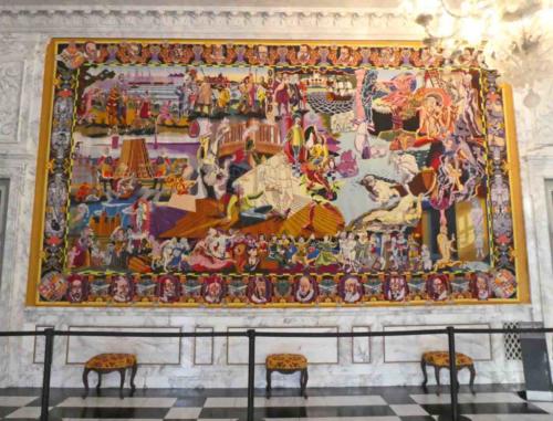 The wonderful tapestries in the hall were a gift to Queen Margrethe from Danish business and industry