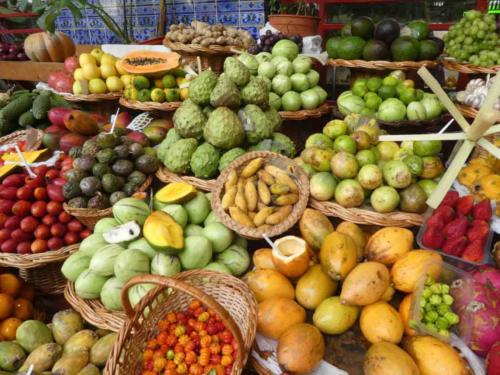 Then there were unfamiliar varieties of familiar fruits - small and sweet banana passionfruit, and deliciously creamy silver bananas