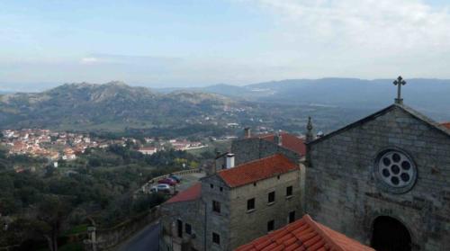 Monsanto is an extraordinary village; we're not sure if it's the country's most 'Portuguese Village' but we're really pleased to have had the chance to see it