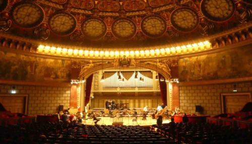 In the Concert Hall itself, a circle of frescoes draws the eye up to the spectacular dome; it's a wonderful building