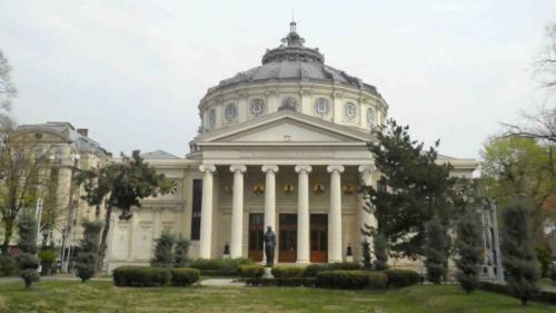 Our favourite building in Bucharest was the magnificent concert hall, the Romanian Athenaeum 