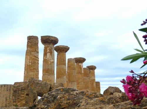 Extending over 1300 hectares, it's thought up to 500,000 people lived here