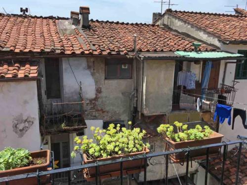 There's a little balcony at the back 