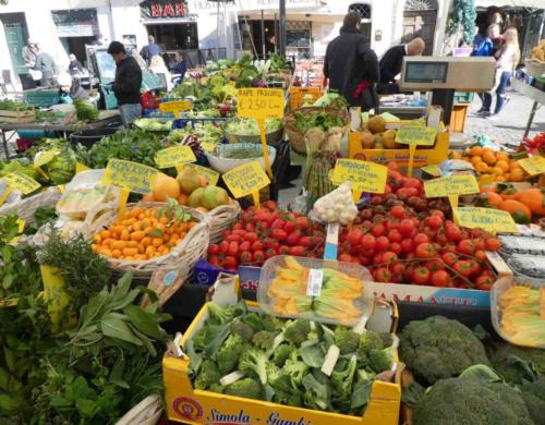 The market has been operating on this site since 1869 (it was moved here in that year from Piazza Navona where it had originally started in 1478)