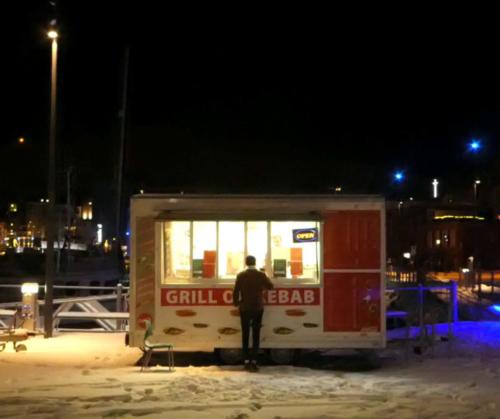 NYE in Hammerfest - brilliant! And then to top it off, the kebab stand was open on the way home. Really, could it have been any better? For us, definitely not