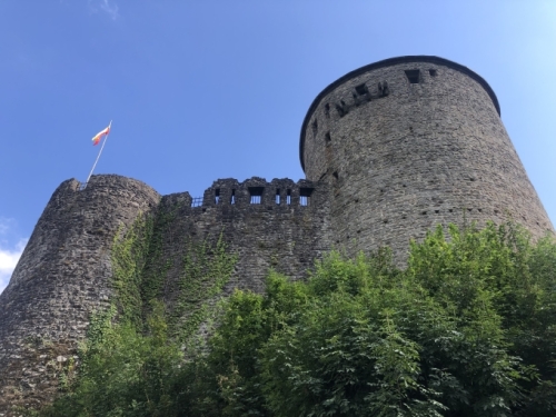 This castle in the Tuscan village of Pontremoli is the modern-day home of the Statue Stele.