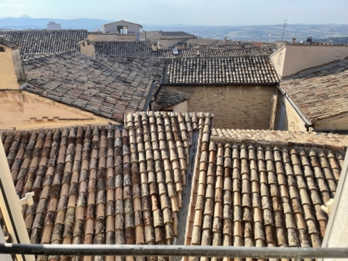We enjoyed our visit to Macerata and would have lingered longer, but there were other places to be and more things to see ...
