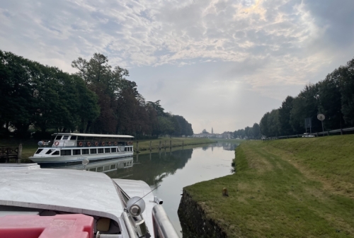 With the end of the Villa Pisani tour, it was back to the boat and on with the journey.