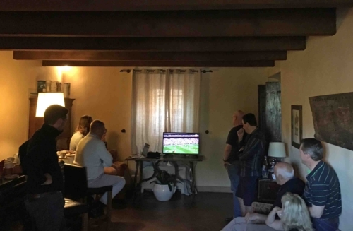 ... and where the diehards gathered at first light to watch the 2018 AFL Grand Final. :)