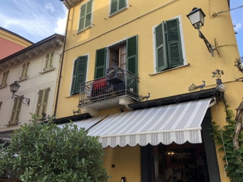 It's a pretty town ...