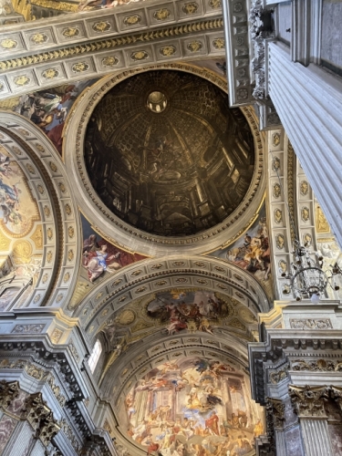 And incredible trompe l'oeil dome.